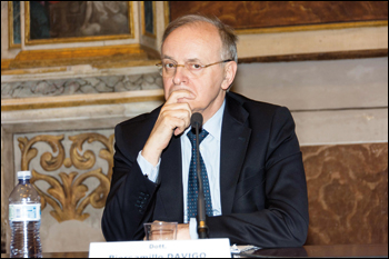 Quando Croce disse: lontani dai tribunali 