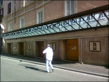 Dai cinema ai teatri: progetti insostenibili 