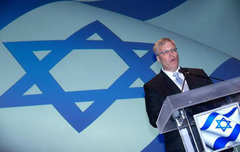 Israele nel caos,   l’intervista a Gilon 