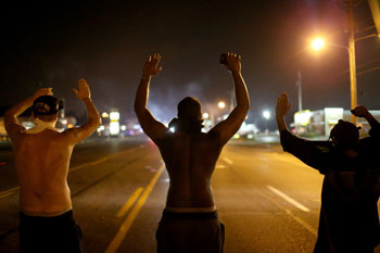 Ferguson: per chi soffia sull’odio razziale
