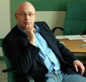 Gaiani: «Come calare le braghe con l'India»