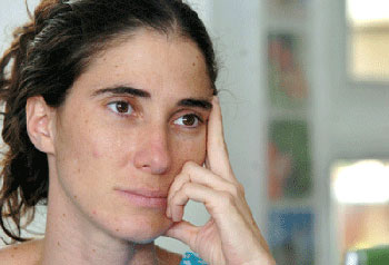 Yoani Sanchez beve la libertà a piccoli sorsi 