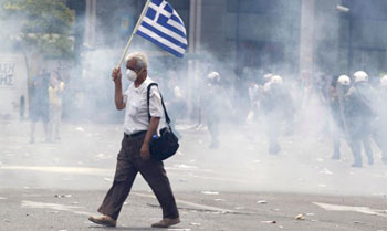 Grecia: pochi giorni per il default