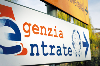 Evasione: perché non paghiamo di meno?