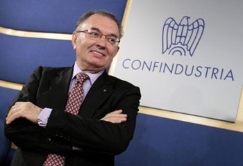 Squinzi: «Il governo faccia in fretta»