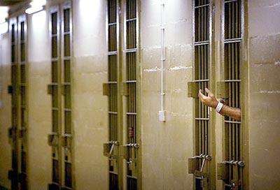 Carceri: una stangata da Strasburgo 