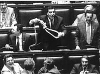 La Lega scelga: cappio o garantismo? 