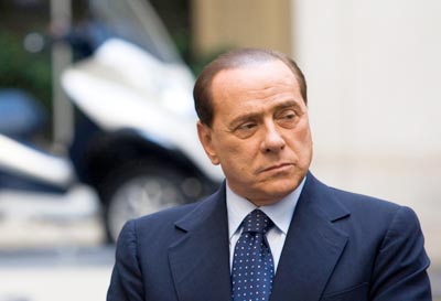 Sale il Pd, scendono Pdl e Grillo 