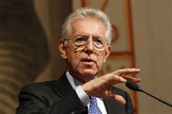 Monti nella morsa della politica 