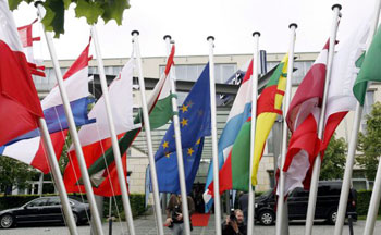 Follie Ue: tre lingue per un solo brevetto 