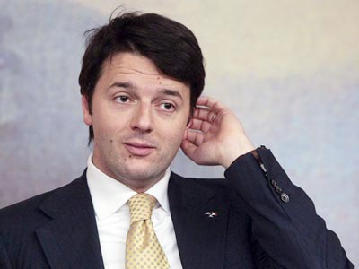 Il bambino Renzi e il nonno D'Alema 