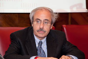 Una mozione Pd per sfiduciare Lombardo 