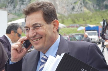 C’è anche Zichichi ad alzare il profilo 