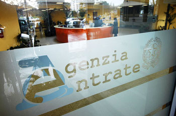 La strana alleanza contro i cittadini 