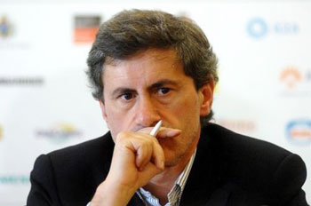 Alemanno studia il doppio incarico 