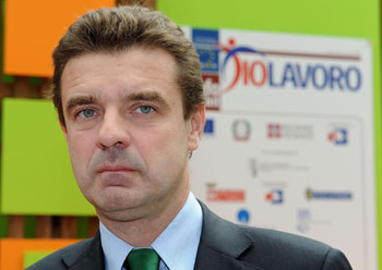 Fondi regionali e spese, Cota si difende 