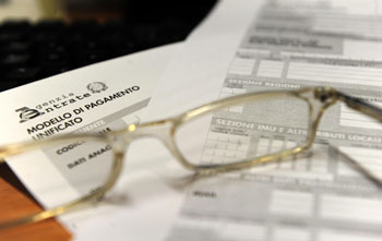 Muore gente perbene,   governo indifferente 