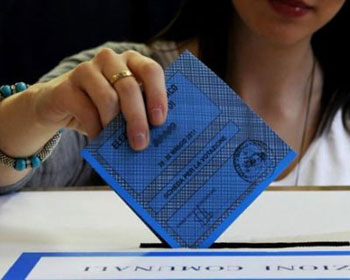 Pdl dimezzato da liti e divisioni 