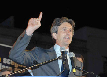Il sindaco più amato e quello di Lecce 