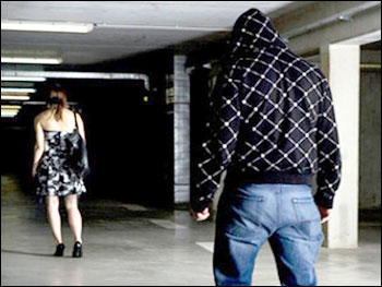 Chi protegge Filomena dai suoi stalker? 