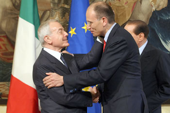 Sabato di passione tra falchi e colombe 