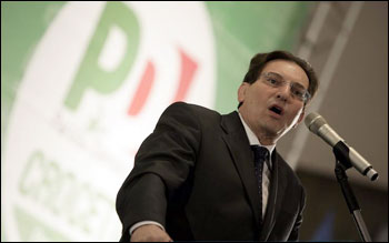 Province: intesa Pd-grillini in Sicilia 