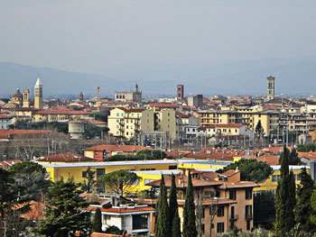 A Prato, Cenni di vitalità a destra 