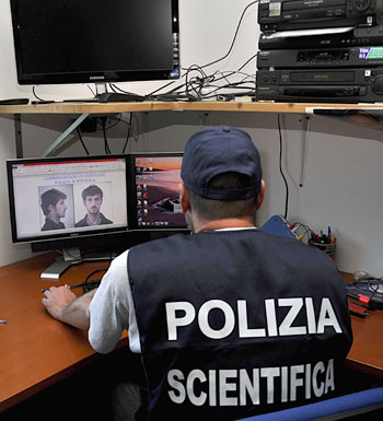 Resistenza passiva alla banca del Dna 