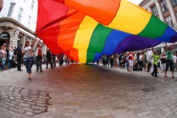 I politici del 2 Giugno   in attesa del Gay Pride 