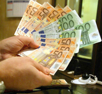 Tra processi, delitti   e odiose scadenze 
