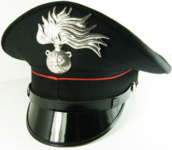 L’omaggio all’Arma:   siamo tutti carabinieri 