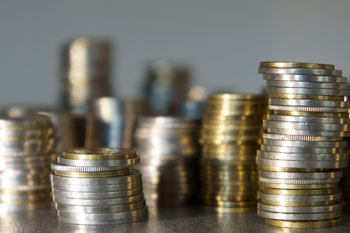 Tasse e balzelli:   il terrore degli italiani 