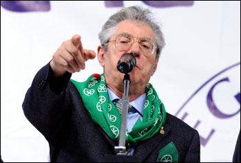 In difesa di Bossi e dei   nostri diritti di libertà 