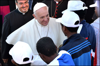Diamo gli immigrati a Papa Francesco! 