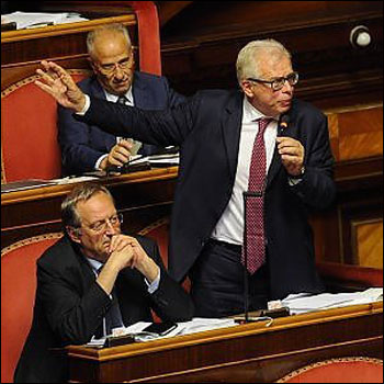 Tv, sessismo, politica e... canzonette 