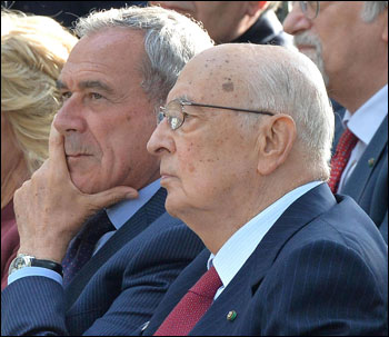 Italiani espropriati con   i ricatti di Napolitano 