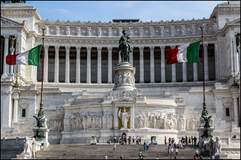 Contro l’immigrazione, per orgoglio e amore 