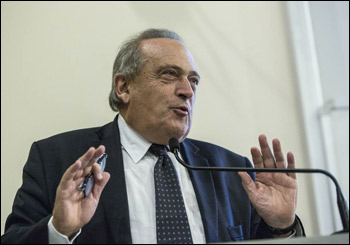Abete, c’è chi dice “Sì”