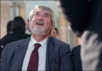 Passato e presente   devono cambiare 
