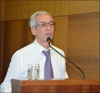 Cisal: blocco stipendi  e tutele ridotte 