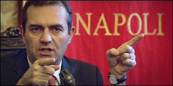 Davvero de Magistris ha motivo di esultare? 