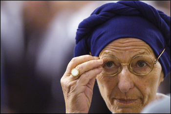 Radicali: la ribellione contro Emma Bonino 