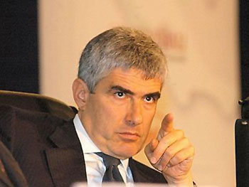 Casini e un programma disastroso 