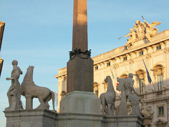 Il Quirinale sequestra il cantiere dei montiani 