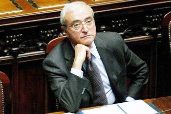 La condanna a nuove tasse 