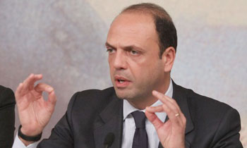 Al Pdl serve un congresso. Uno vero 