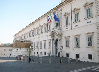 La guerra dei nemici del Colle 