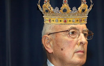 Solo Napolitano può bloccare il golpe 