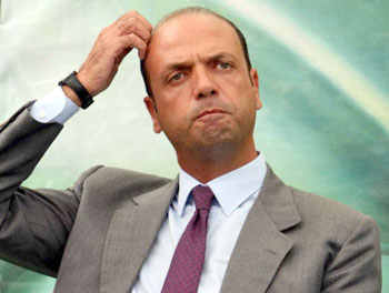 Alfano ruota di scorta del governo Pd 