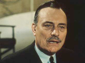 Perché Powell è stato accusato di razzismo? 